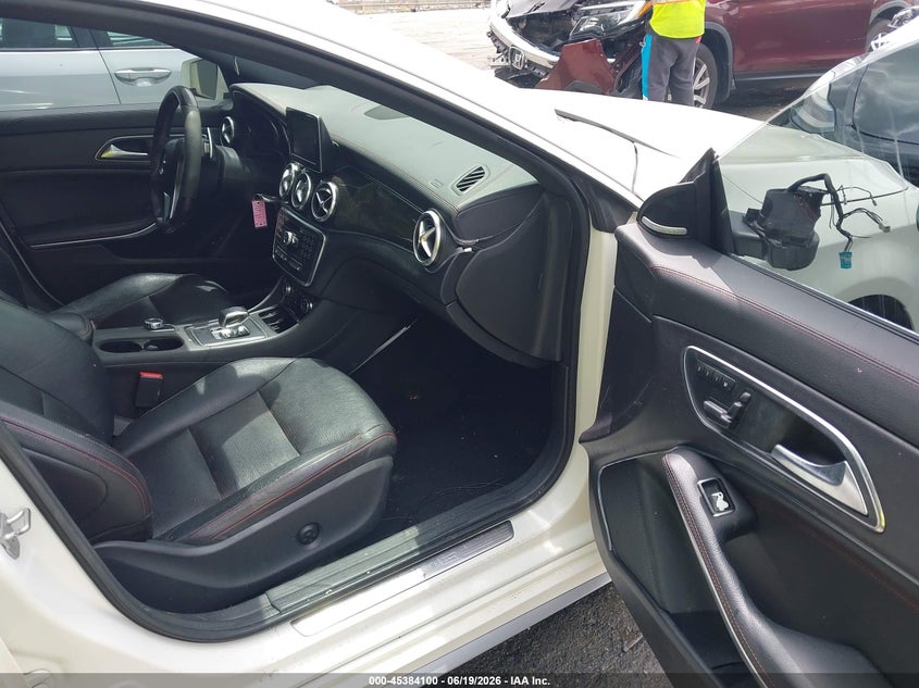 2014 Mercedes-benz Cla-klasse amg VIN WDDSJ5CB7EN128123 IAAI salvage auction — RIGHT SIDE, Salvage (North Carolina), sold $6,750 on 2026-07-16 (photo 5)