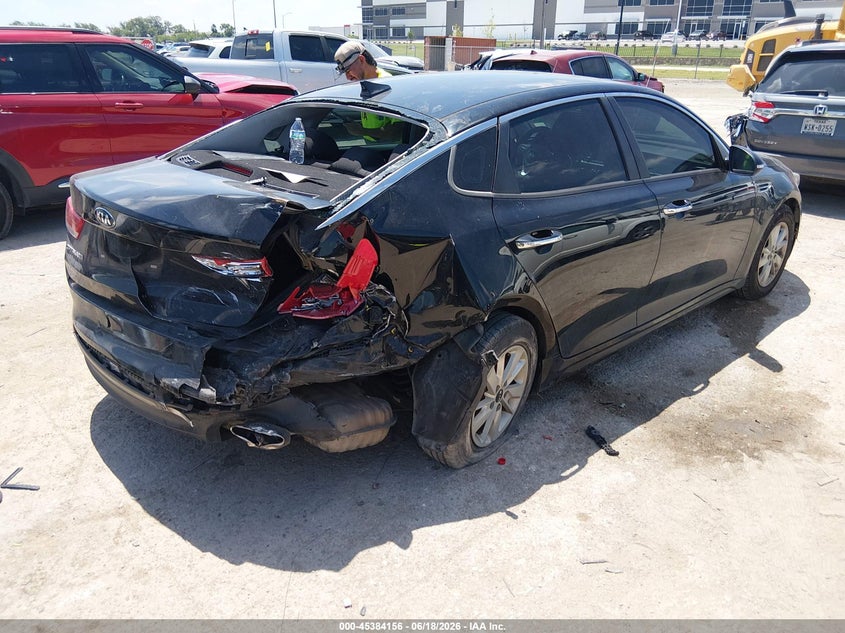2016 Kia Optima VIN 5XXGT4L32GG117011 IAAI salvage auction — REAR END, Salvage (Texas), sold $650 on 2026-07-28 (photo 4)