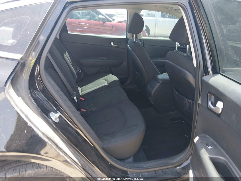 2016 Kia Optima VIN 5XXGT4L32GG117011 IAAI salvage auction — REAR END, Salvage (Texas), sold $650 on 2026-07-28 (photo 8)