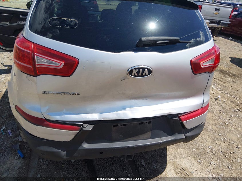 2011 Kia Sportage VIN KNDPB3A24B7054812 IAAI salvage auction — REAR END, Clear (Tennessee), sold $1,250 on 2026-07-16 (photo 6)