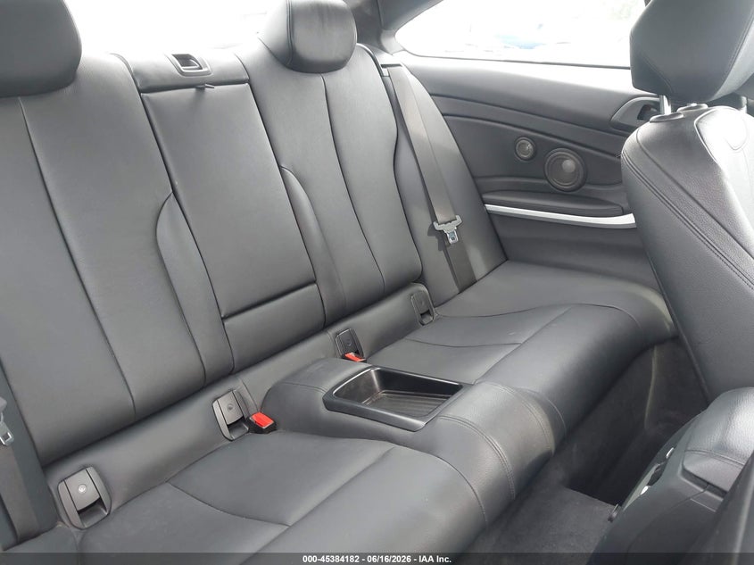 2017 BMW 4er VIN WBA4P3C39HK528766 IAAI salvage auction — LEFT SIDE, Salvage Title, sold $2,600 on 2026-07-29 (photo 8)