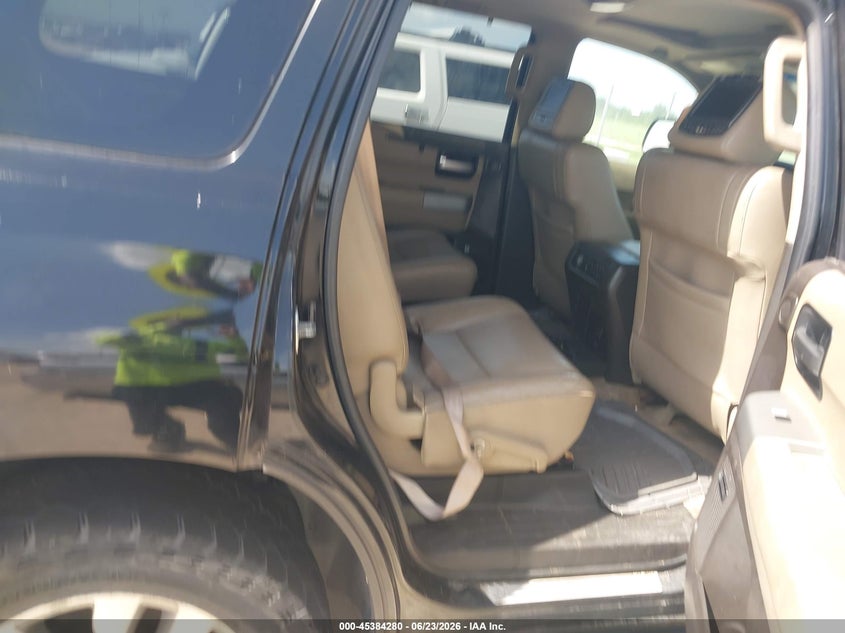 2008 Toyota Sequoia VIN 5TDZY68A38S000440 IAAI salvage auction — NORMAL WEAR, Original (Texas), sold $2,850 on 2026-07-17 (photo 8)