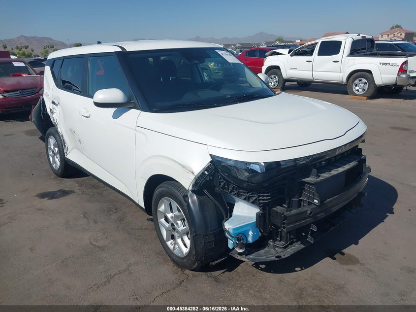 2025 Kia Soul VIN KNDJ23AU1S7958303 IAAI salvage auction — FRONT END, Salvage (Arizona), sold $4,850 on 2026-07-28 (photo 1)