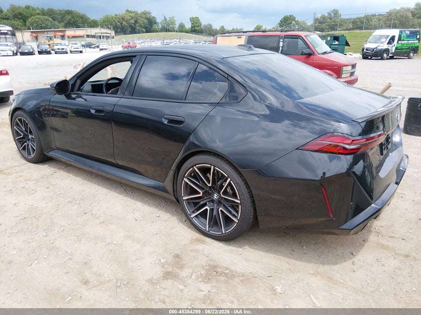 2025 BMW M5 VIN WBS83FK09SCT93386 IAAI salvage auction — UNKNOWN, Salvage (Tennessee), sold $65,250 on 2026-07-13 (photo 3)