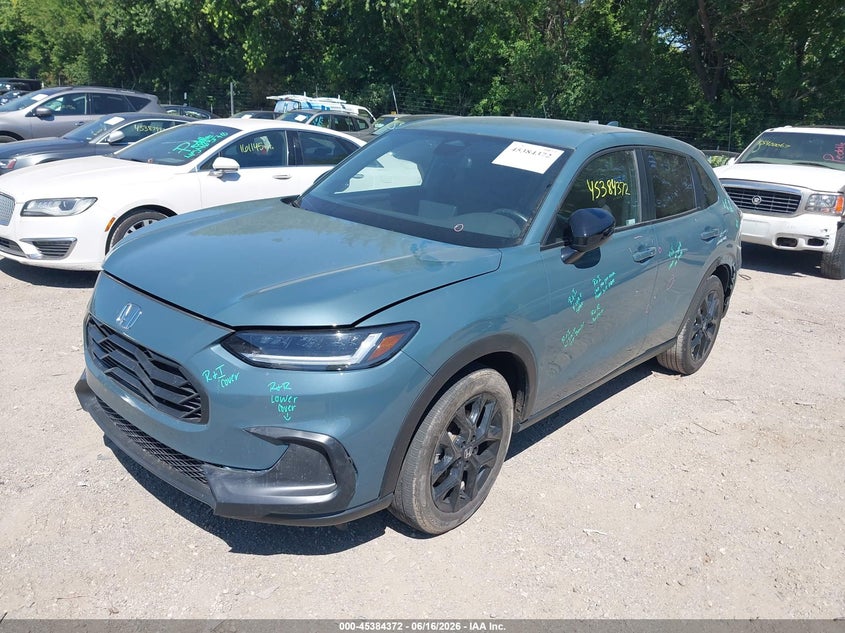 2024 Honda Hr-v VIN 3CZRZ2H5XRM737297 IAAI salvage auction — FRONT & REAR, Salvage (Indiana), sold $7,000 on 2026-07-18 (photo 2)