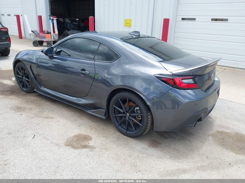 2025 Toyota Gr 86 VIN JF1ZNBE17S9750750 IAAI salvage auction — RIGHT SIDE, Salvage (Illinois), sold $8,975 on 2026-09-03 (photo 3)