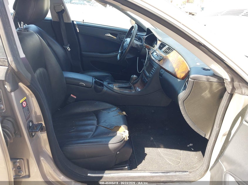2006 Mercedes-benz Cls-class VIN WDDDJ75X96A015179 IAAI salvage auction — NORMAL WEAR, App For Dup Clear (California), sold $875 on 2026-07-21 (photo 5)