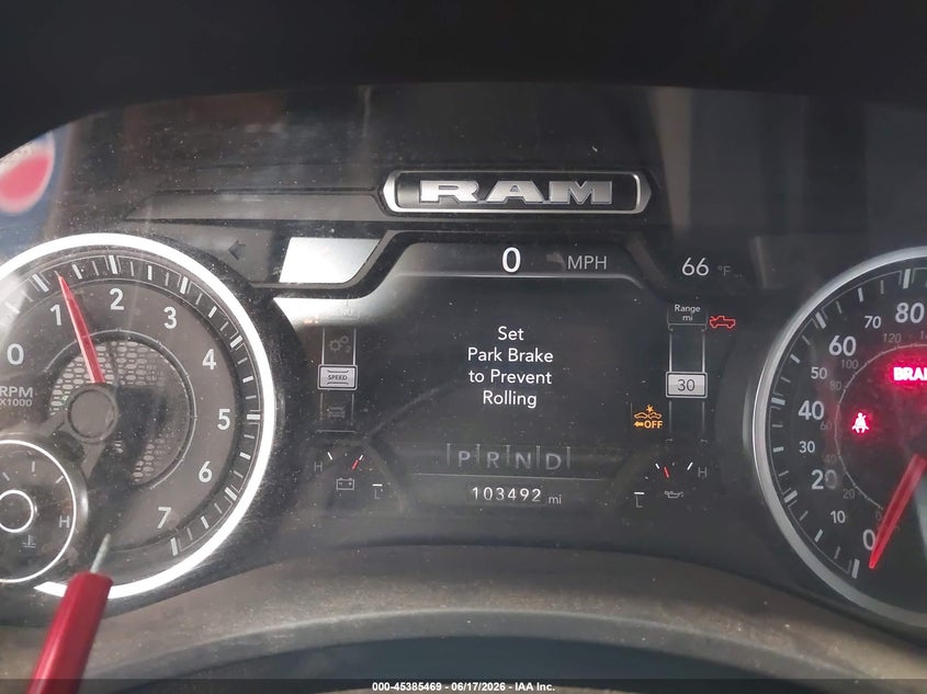 2022 Ram 2500 VIN 3C6UR5CJ8NG272010 IAAI salvage auction — RIGHT SIDE, Clear (North Dakota), sold $10,450 on 2026-07-30 (photo 7)