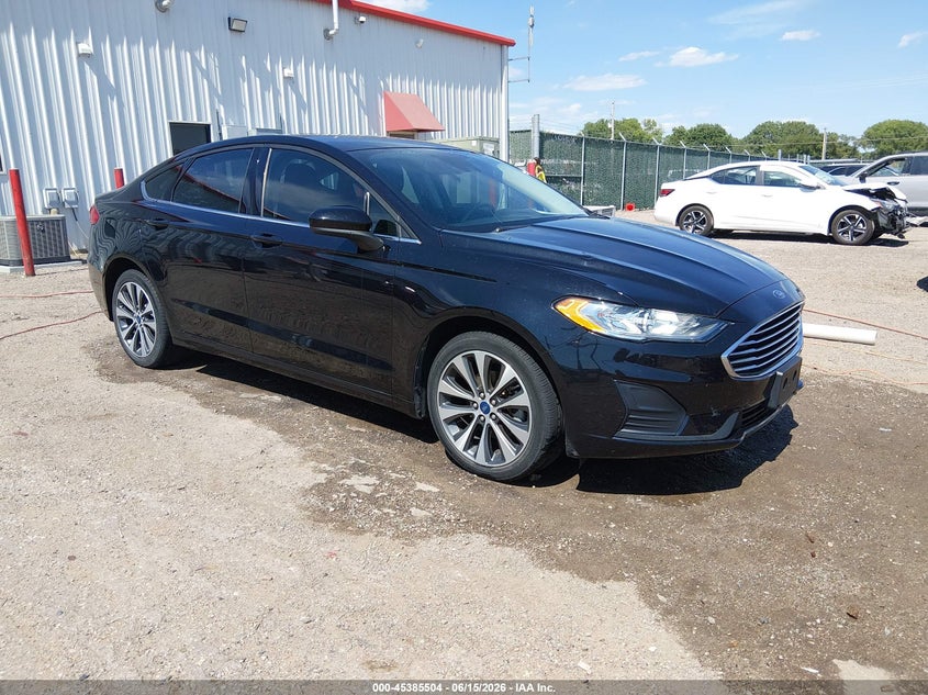 2020 Ford Fusion VIN 3FA6P0T95LR190839 — IAAI salvage auction photo