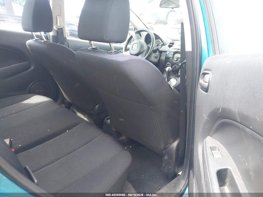2012 Mazda 2 VIN JM1DE1KY3C0151138 IAAI salvage auction — RIGHT FRONT, Original (Ohio), sold $375 on 2026-07-14 (photo 8)