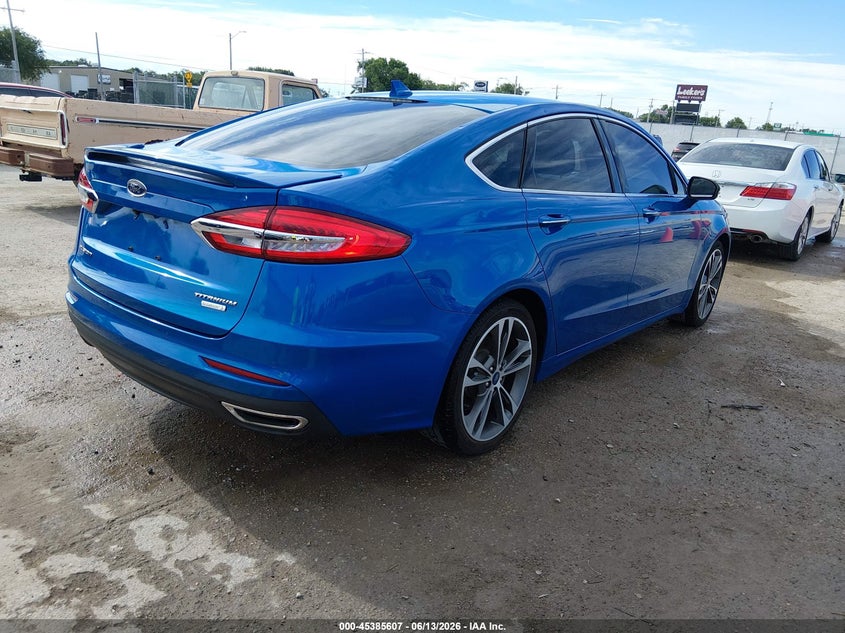 2019 Ford Fusion VIN 3FA6P0K91KR265701 IAAI salvage auction — HAIL, Salvage Title, sold $7,400 on 2026-07-31 (photo 4)
