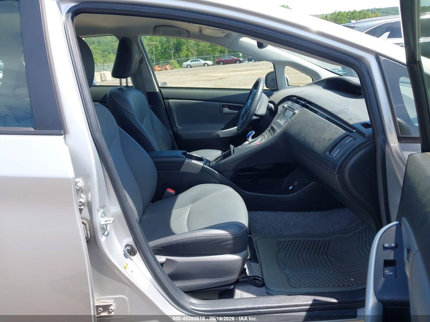 2015 Toyota Prius VIN JTDKN3DU1F1881660 IAAI salvage auction — FRONT END, Salvage (Idaho), sold $4,300 on 2026-07-16 (photo 5)