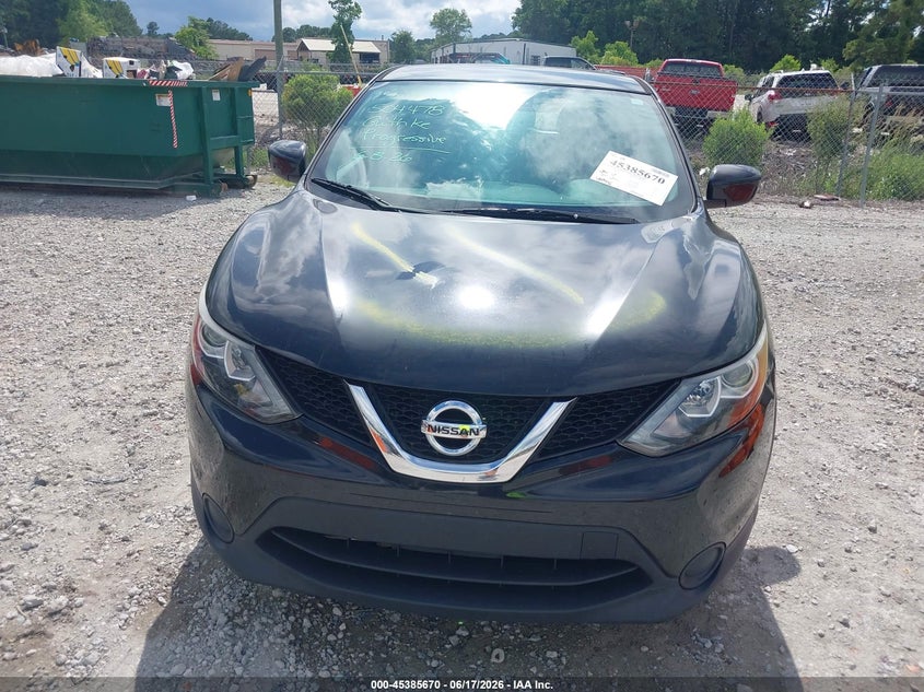 2017 Nissan VIN JN1BJ1CP3HW005371 IAAI salvage auction — VANDALISM, Salvage (North Carolina), sold $1,450 on 2026-07-21 (photo 6)