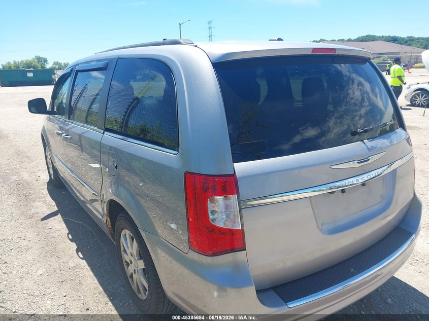 2013 Chrysler Town & country VIN 2C4RC1BG7DR780556 IAAI salvage auction — NORMAL WEAR, Clear-Endorsement (Wisconsin), sold $375 on 2026-07-09 (photo 3)