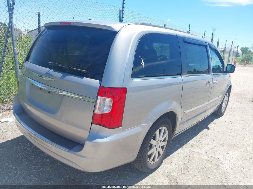 2013 Chrysler Town & country VIN 2C4RC1BG7DR780556 IAAI salvage auction — NORMAL WEAR, Clear-Endorsement (Wisconsin), sold $375 on 2026-07-09 (photo 4)
