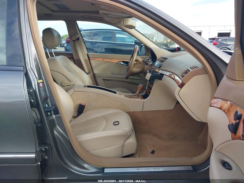 2009 Mercedes-benz E-klasse VIN WDBUH87XX9B364793 IAAI salvage auction — FRONT END, Salvage (Pennsylvania), sold $375 on 2026-07-10 (photo 5)
