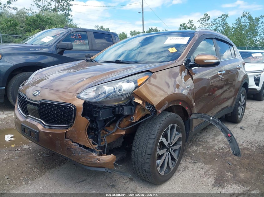 2017 Kia Sportage VIN KNDPNCAC3H7186209 IAAI salvage auction — LEFT FRONT, Salvage (Ohio), sold $3,300 on 2026-07-14 (photo 2)
