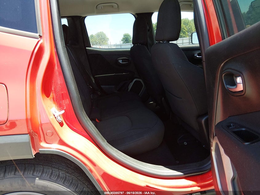 2015 Jeep Renegade VIN ZACCJABT2FPB99434 IAAI salvage auction — REAR END, Clear (Arkansas), sold $700 on 2026-08-05 (photo 8)