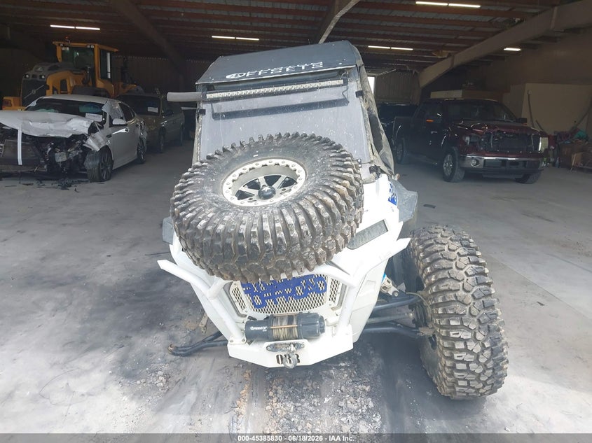 2017 Polaris Rzr VIN 3NSVFE997HF917600 IAAI salvage auction — RIGHT FRONT, Salvage Title, sold $5,300 on 2026-09-02 (photo 5)