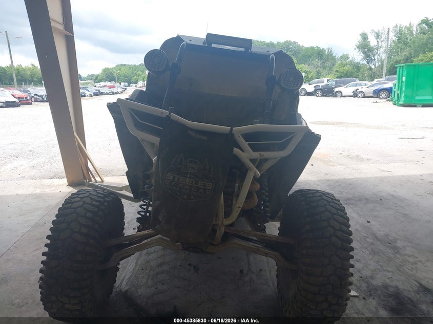 2017 Polaris Rzr VIN 3NSVFE997HF917600 IAAI salvage auction — RIGHT FRONT, Salvage Title, sold $5,300 on 2026-09-02 (photo 6)