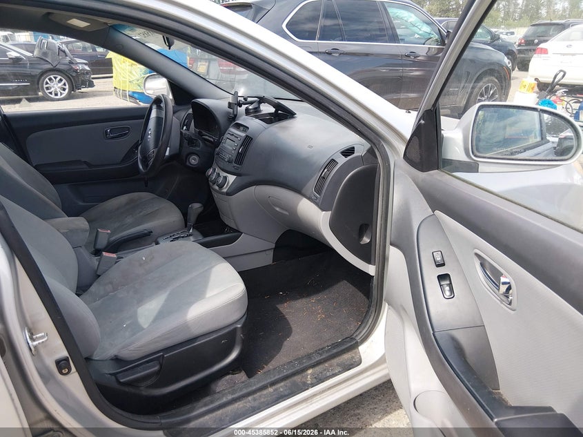 2010 Hyundai Elantra VIN KMHDU4AD2AU206974 IAAI salvage auction — NORMAL WEAR, Rebuilt-Non-Public (Washington), sold $400 on 2026-07-15 (photo 5)