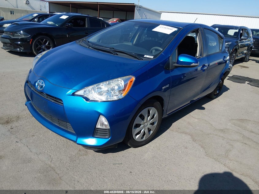 2014 Toyota Prius c VIN JTDKDTB37E1065712 IAAI salvage auction — REAR END, Salvage (Arizona), sold $1,550 on 2026-07-29 (photo 2)