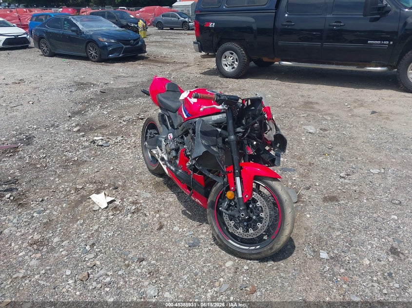 2024 Honda Cbr VIN MLHRH1551R5000015 IAAI salvage auction — ROLLOVER, Salvage (Georgia), sold $350 on 2026-07-21 (photo 1)