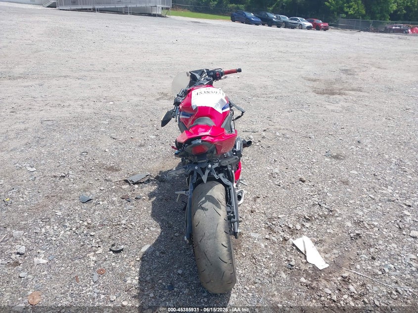 2024 Honda Cbr VIN MLHRH1551R5000015 IAAI salvage auction — ROLLOVER, Salvage (Georgia), sold $350 on 2026-07-21 (photo 6)