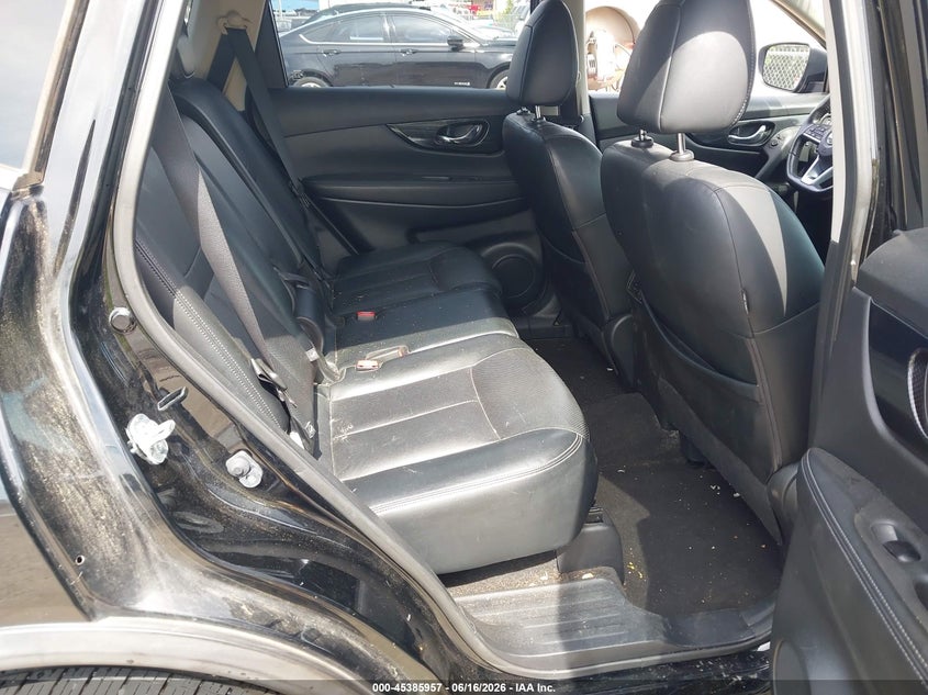 2017 Nissan Rogue VIN JN8AT2MT9HW145675 IAAI salvage auction — FRONT END, Salvage Title, sold $675 on 2026-07-24 (photo 8)
