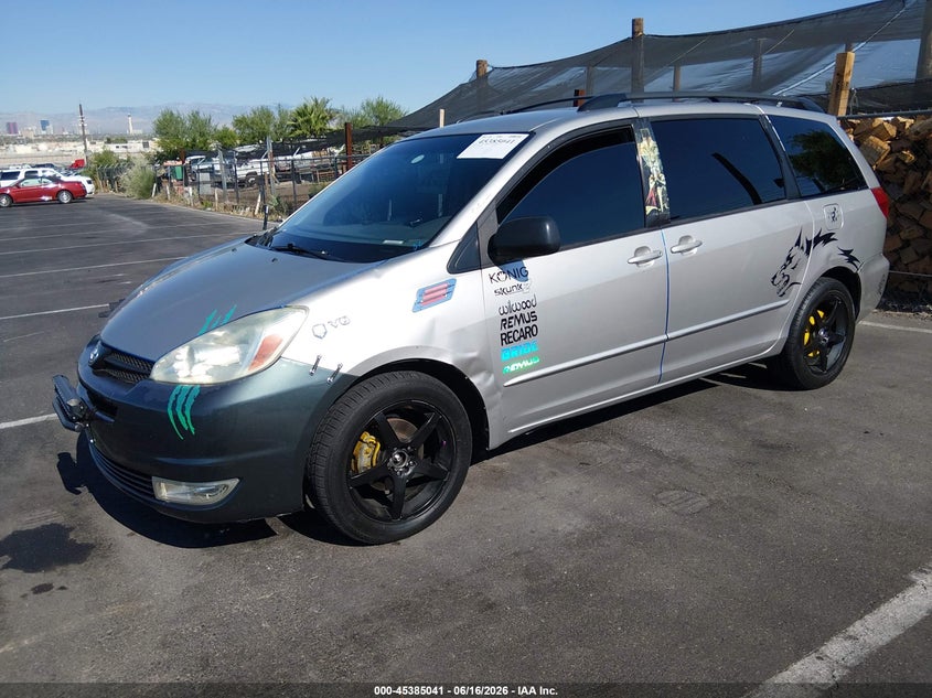 2004 Toyota Sienna VIN 5TDZA23C14S115859 IAAI salvage auction — FRONT & REAR, Salvage (Nevada), sold $550 on 2026-07-17 (photo 2)