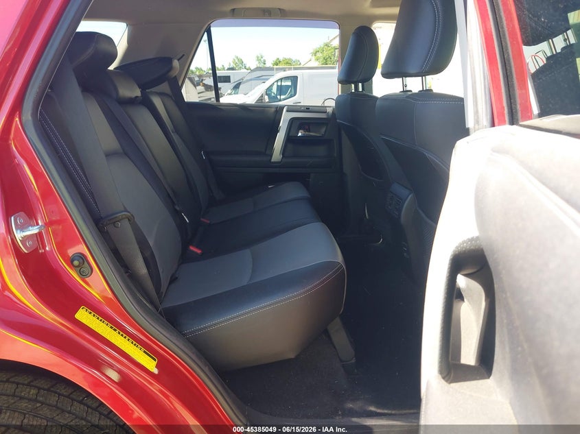 2019 Toyota 4runner VIN JTEBU5JR3K5675947 IAAI salvage auction — RIGHT FRONT, Salvage (Indiana), sold $11,400 on 2026-07-14 (photo 8)
