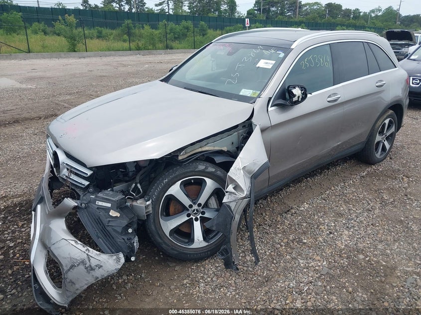 2019 Mercedes-benz Glc VIN WDC0G5EB0KF598250 IAAI salvage auction — FRONT & REAR, Salvage Title, sold $2,400 on 2026-07-14 (photo 2)