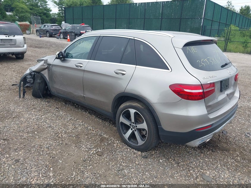 2019 Mercedes-benz Glc VIN WDC0G5EB0KF598250 IAAI salvage auction — FRONT & REAR, Salvage Title, sold $2,400 on 2026-07-14 (photo 3)