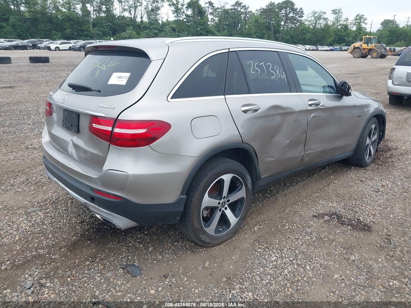 2019 Mercedes-benz Glc VIN WDC0G5EB0KF598250 IAAI salvage auction — FRONT & REAR, Salvage Title, sold $2,400 on 2026-07-14 (photo 4)