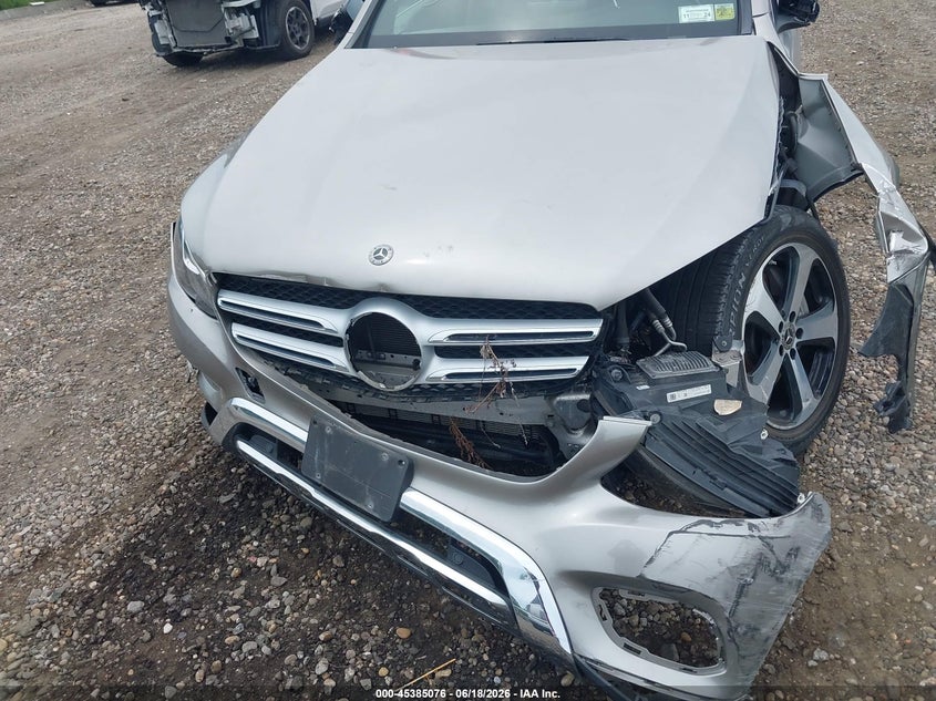 2019 Mercedes-benz Glc VIN WDC0G5EB0KF598250 IAAI salvage auction — FRONT & REAR, Salvage Title, sold $2,400 on 2026-07-14 (photo 6)