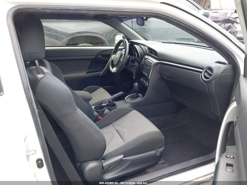 2015 Scion Tc VIN JTKJF5C74F3089256 IAAI salvage auction — LEFT & RIGHT, Salvage Title, sold $700 on 2026-08-26 (photo 5)