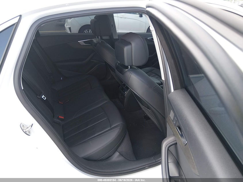 2019 Audi A4 VIN WAUDNAF47KA053663 IAAI salvage auction — FRONT END, Salvage Title, sold $1,950 on 2026-07-30 (photo 8)