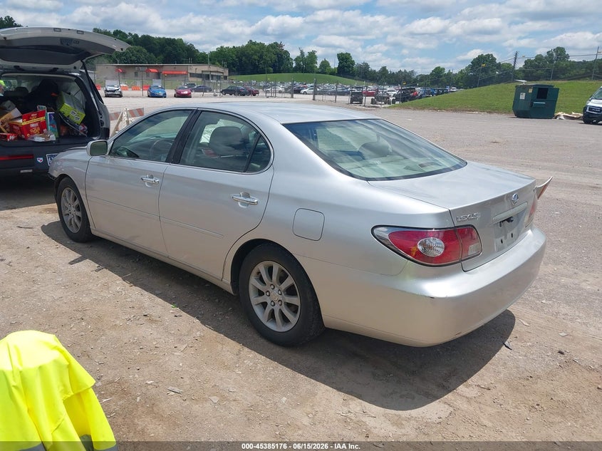 2003 Lexus Es 300 VIN JTHBF30GX30149024 IAAI salvage auction — FRONT END, Salvage (Tennessee), sold $300 on 2026-07-15 (photo 3)
