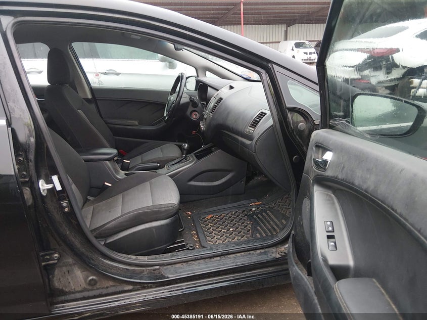 2014 Kia Forte VIN KNAFX4A88E5059368 IAAI salvage auction — NORMAL WEAR, Original (Texas), sold $875 on 2026-07-28 (photo 5)