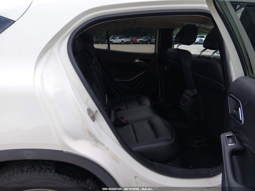 2015 Mercedes-benz Gla-klasse VIN WDCTG4GB6FJ126304 IAAI salvage auction — FRONT END, Salvage (Kansas), sold $1,850 on 2026-07-09 (photo 8)
