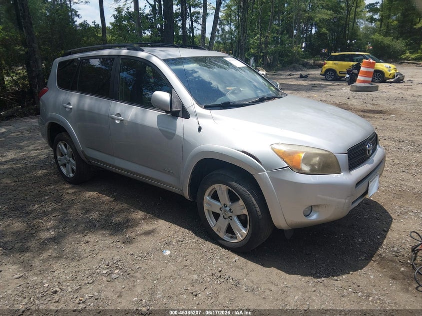 2008 Toyota Rav4 VIN JTMBD32V286071491 IAAI salvage auction — NORMAL WEAR, Clear (Virginia), sold $375 on 2026-07-28 (photo 1)