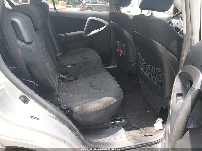 2008 Toyota Rav4 VIN JTMBD32V286071491 IAAI salvage auction — NORMAL WEAR, Clear (Virginia), sold $375 on 2026-07-28 (photo 8)