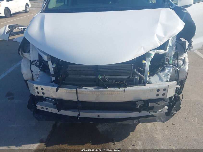 2022 Toyota Sienna VIN 5TDKSKFC7NS066288 IAAI salvage auction — FRONT END, Salvage (Indiana), sold $15,300 on 2026-07-17 (photo 6)