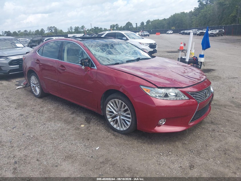 2014 Lexus ES VIN JTHBK1GG5E2086640 IAAI salvage auction — ROLLOVER, Salvage (South Carolina), sold $2,050 on 2026-07-29 (photo 1)