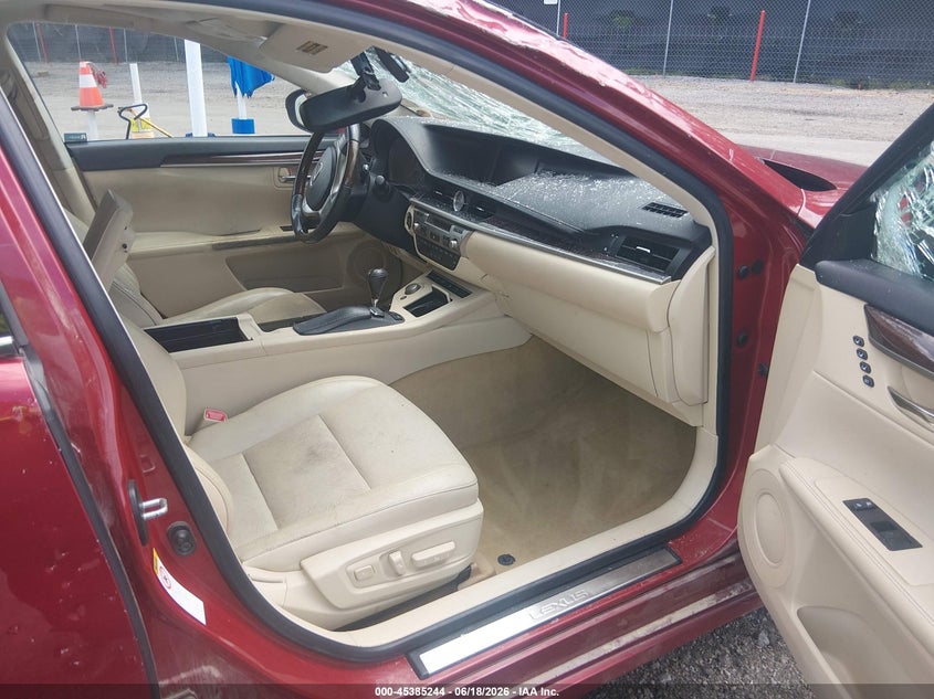 2014 Lexus ES VIN JTHBK1GG5E2086640 IAAI salvage auction — ROLLOVER, Salvage (South Carolina), sold $2,050 on 2026-07-25 (photo 5)