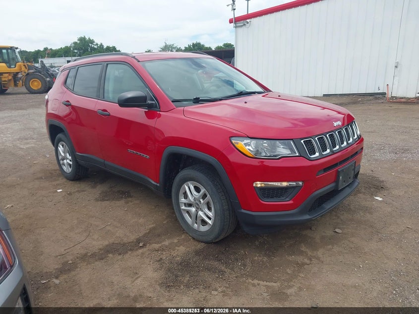 2018 Jeep Compass VIN 3C4NJDAB0JT334379 IAAI salvage auction — NORMAL WEAR, Sf97 (Ohio), sold $11,650 on 2026-08-27 (photo 1)