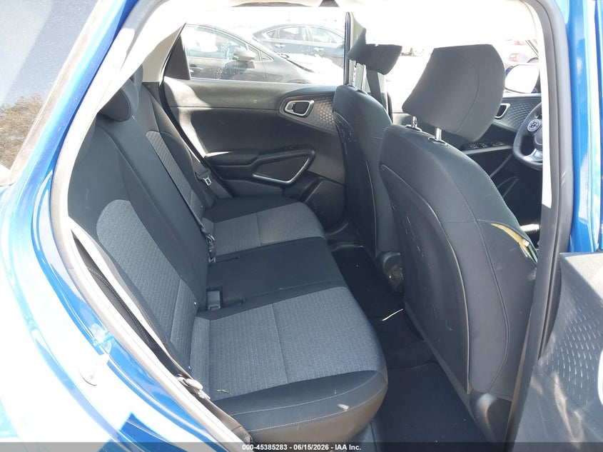 2021 Kia Soul VIN KNDJ63AUXM7749231 IAAI salvage auction — RIGHT FRONT, Salvage (California), sold $2,300 on 2026-07-13 (photo 8)