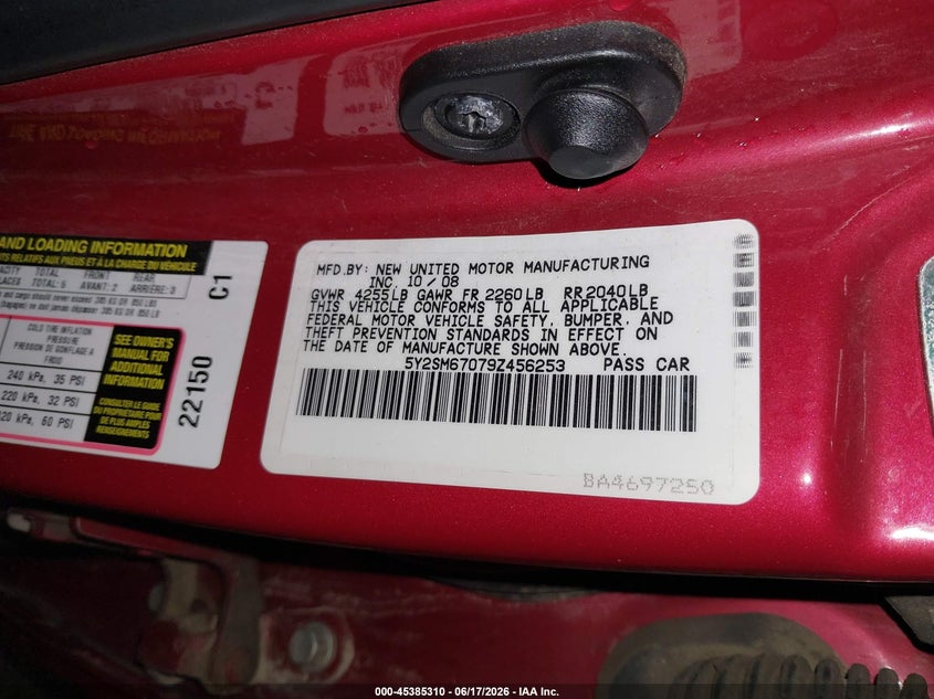 2009 Pontiac Vibe VIN 5Y2SM67079Z456253 IAAI salvage auction — REAR END, Salvage (Illinois), sold $1,550 on 2026-07-20 (photo 9)