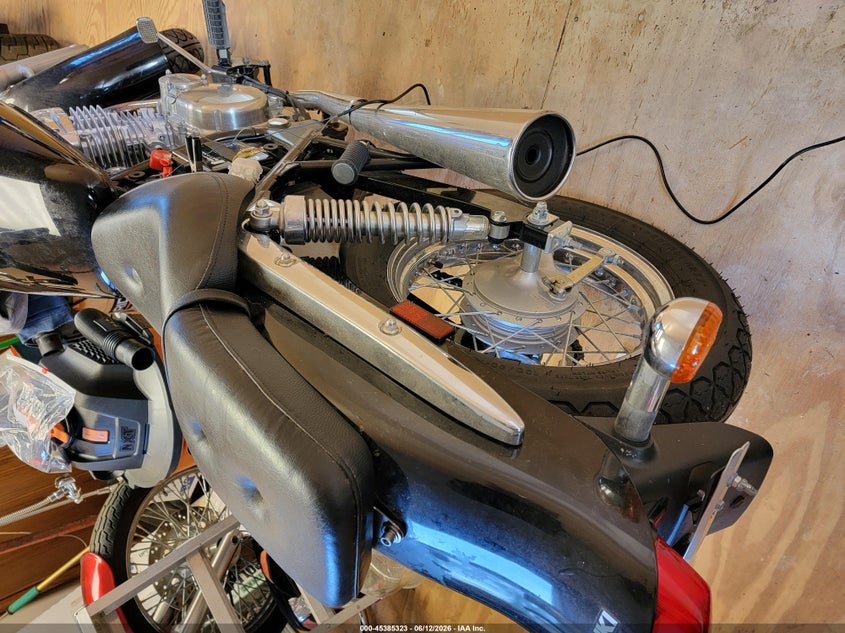 2007 Suzuki Gz250 VIN VTTNJ48A772101720 IAAI salvage auction — RIGHT FRONT, Clear (Connecticut), sold $300 on 2026-07-15 (photo 4)
