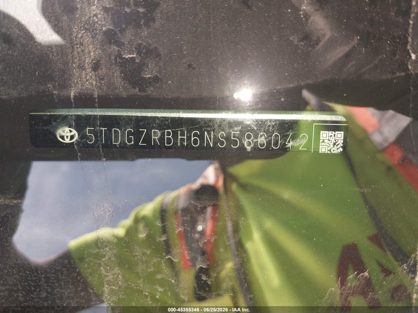 2022 Toyota Highlander VIN 5TDGZRBH6NS586042 IAAI salvage auction — THEFT, Mv-907A (New York), sold $15,500 on 2026-07-28 (photo 9)